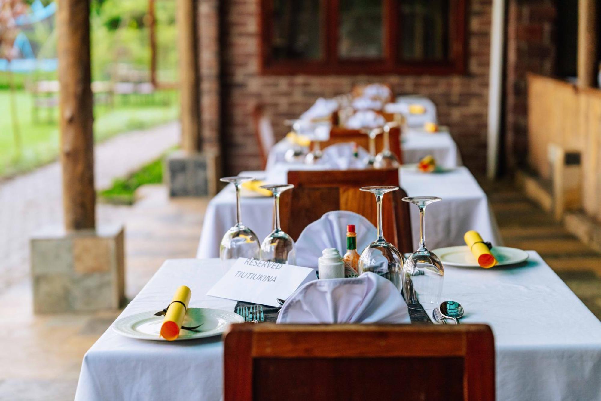 Under The Shade Safari Lodge 아루샤 외부 사진